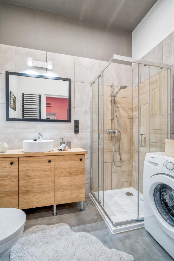 Best4Stay Apartment - Z Prywatnym Parkingiem, Przy Bulwarze Wislanym Torun Exterior foto